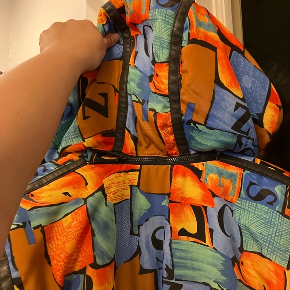 Removable hood faux fur jacket - Picture 3 of 4